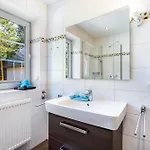 Haus Schoenblick - Sarina 1 *