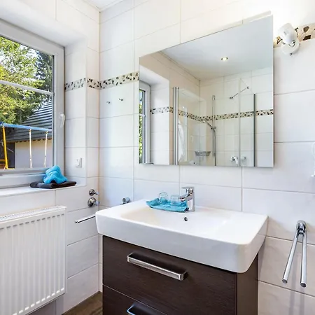 Apartment Sarina 1 *