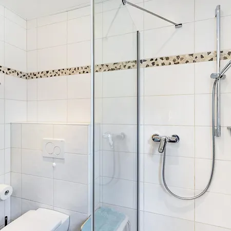 Sarina 1 Apartment *